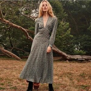 Doen Charleston dress in blue tisbury paisley – S